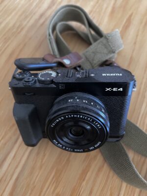 Fuji X-E4